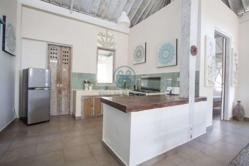 2 bedrooms villa with traditional touch ubud for sale rent 7