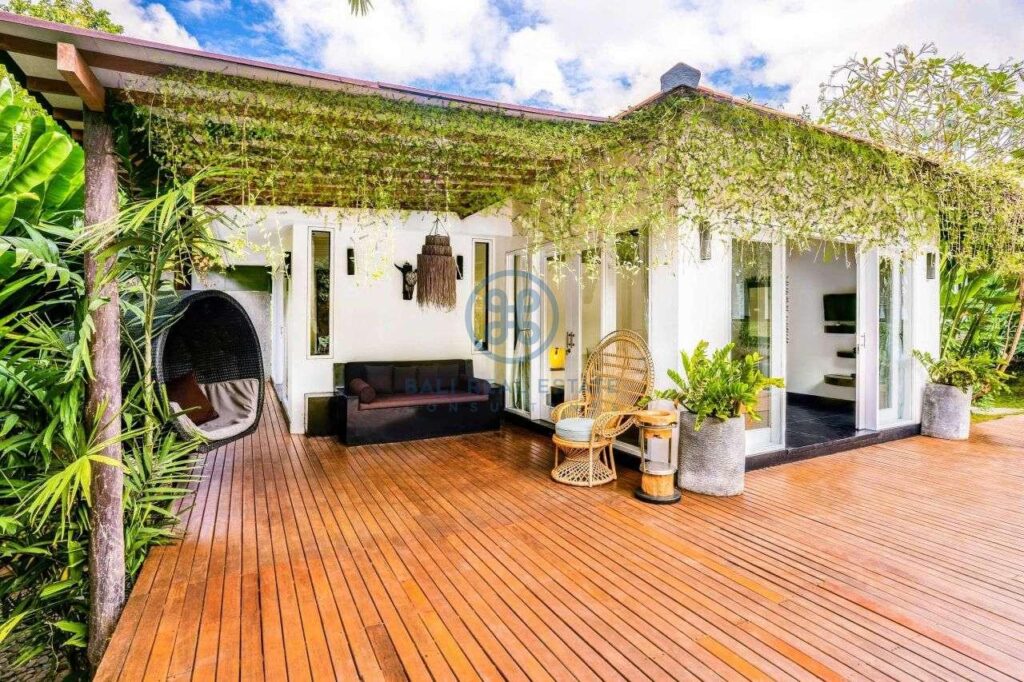 3 bedroom riverside villa umalas for sale rent 29 1