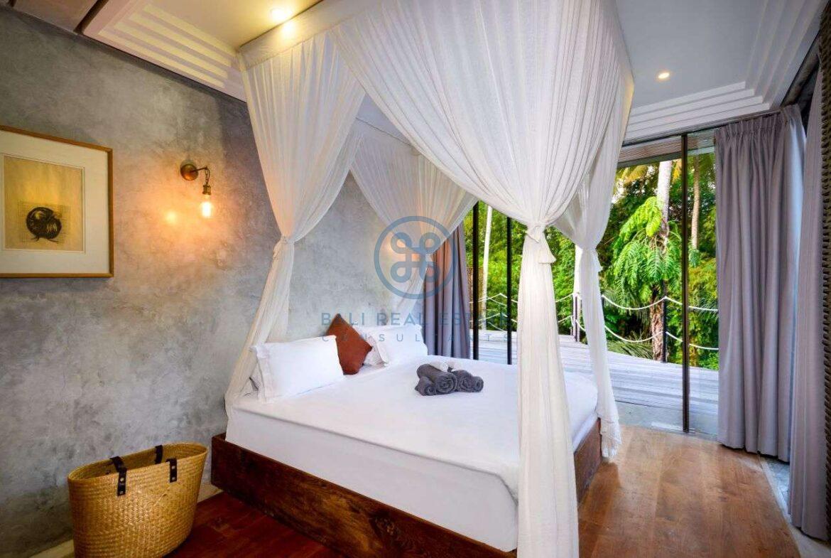 3 bedrooms designer villa in exclusive community ubud for sale rent 11