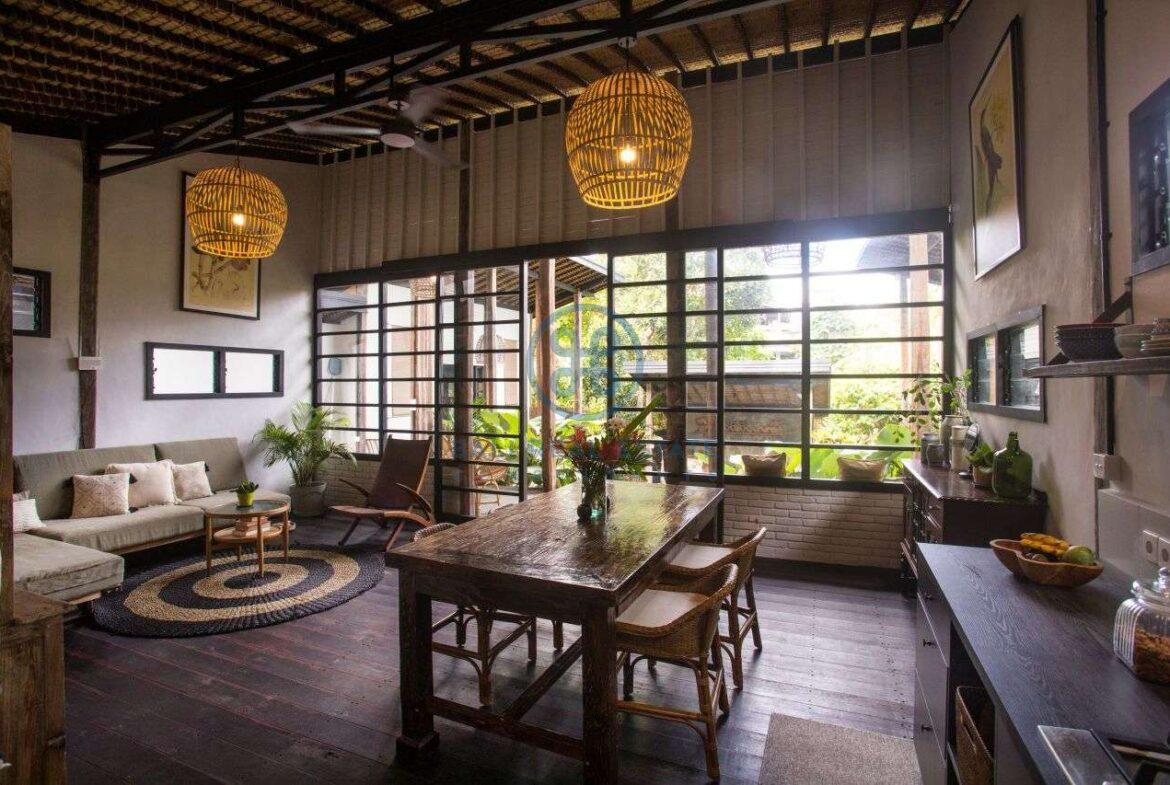 3 bedrooms villa in central ubud for sale rent 26
