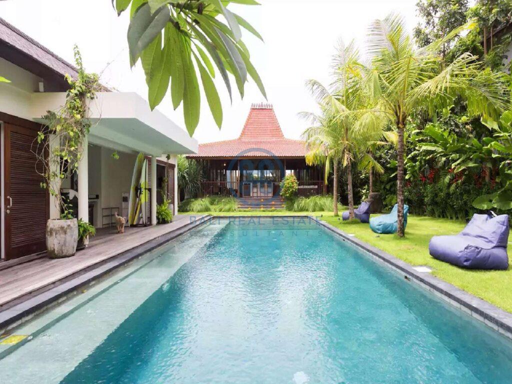3 bedrooms villa joglo style echo beach canggu for sale rent 11 scaled