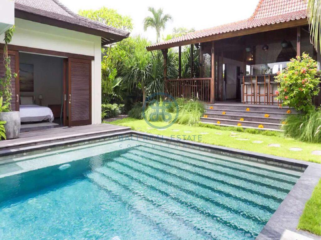 3 bedrooms villa joglo style echo beach canggu for sale rent 12 scaled
