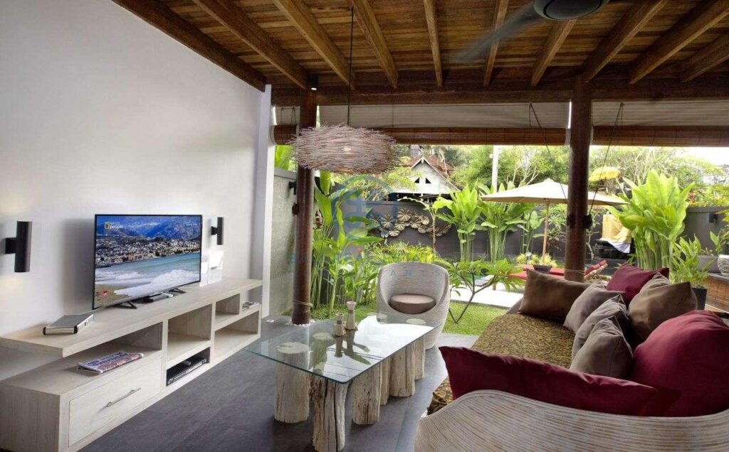 3 bedrooms villa with lanscaped garden view ubud for sale rent 11