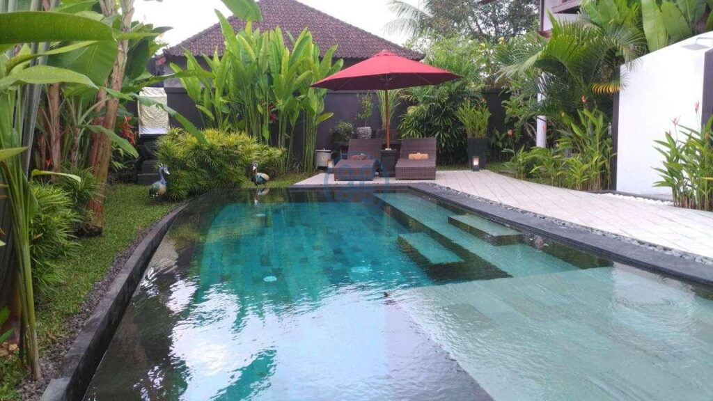 3 bedrooms villa with lanscaped garden view ubud for sale rent 31