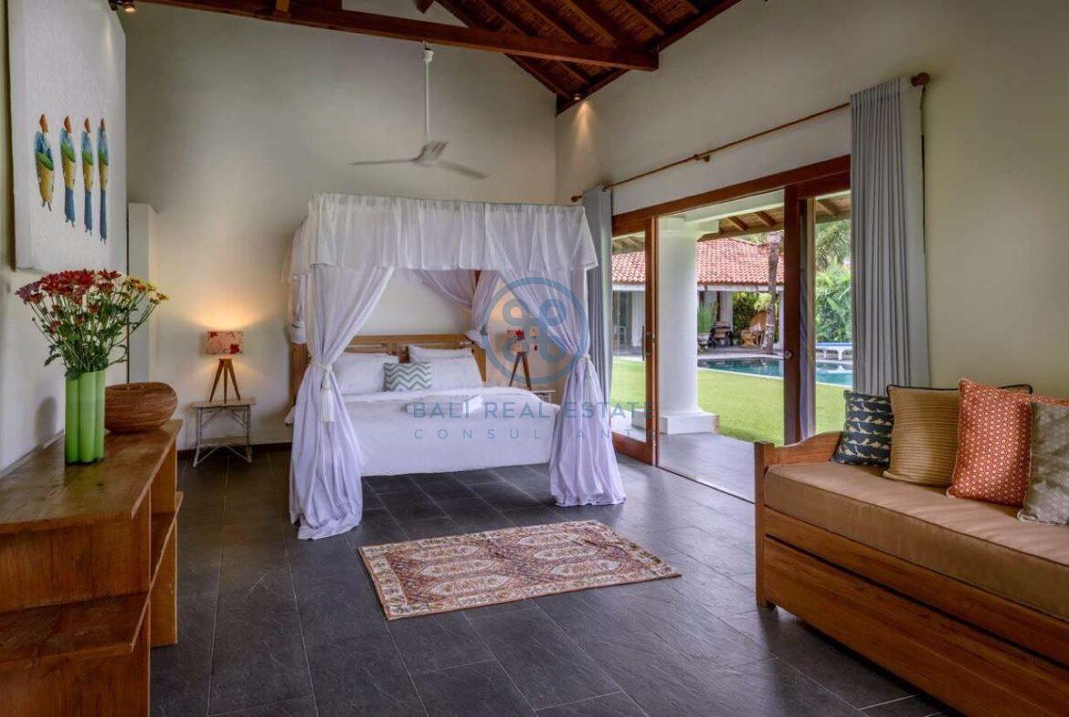 4 bedrooms colonial villa tumbak bayuh canggu for sale rent 6 scaled