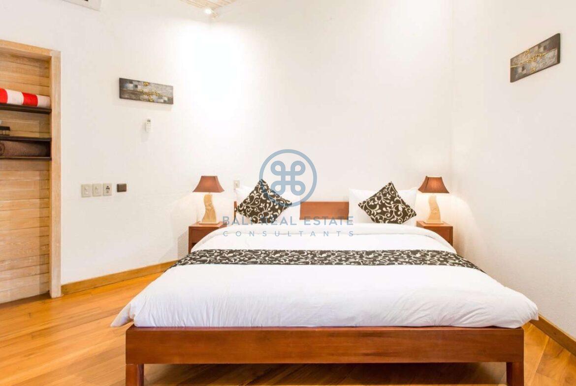 4 bedrooms designer villa seminyak for sale rent 15 scaled