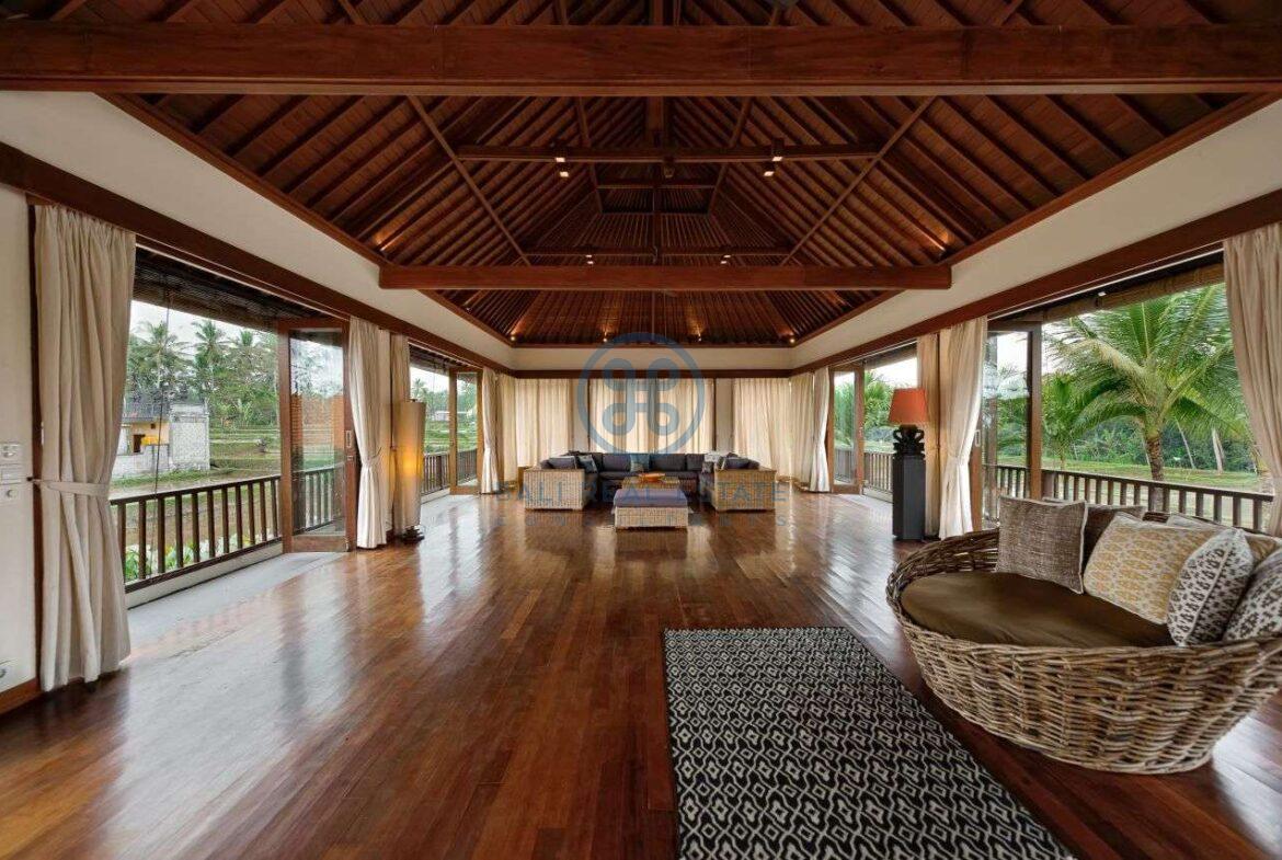 4 bedrooms villa mansion ricefield valley view ubud for sale rent 13