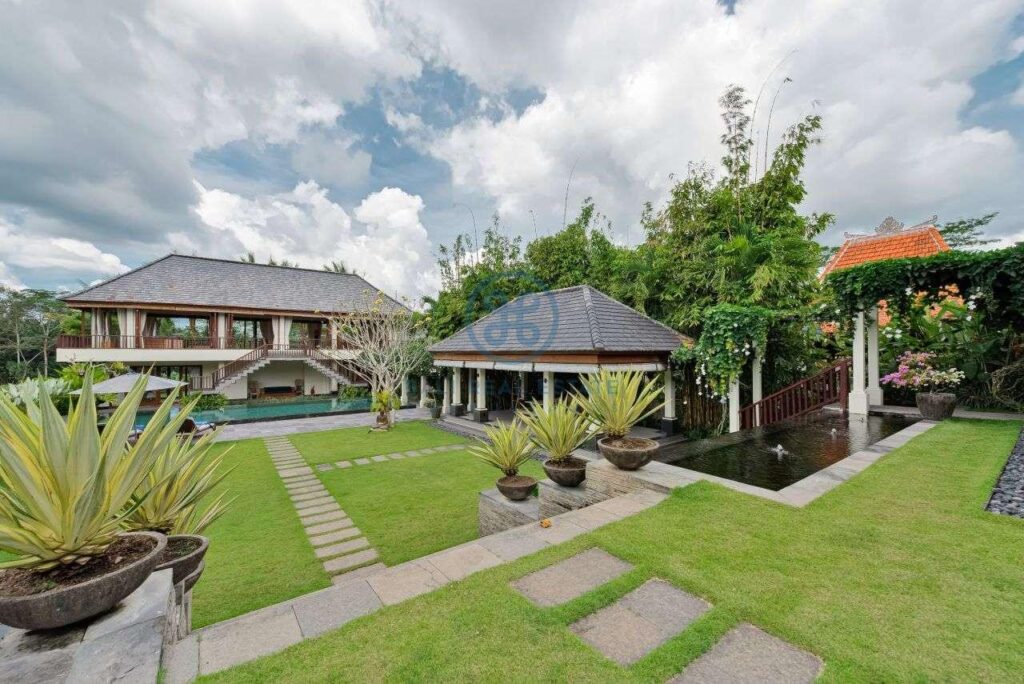 4 bedrooms villa mansion ricefield valley view ubud for sale rent 15