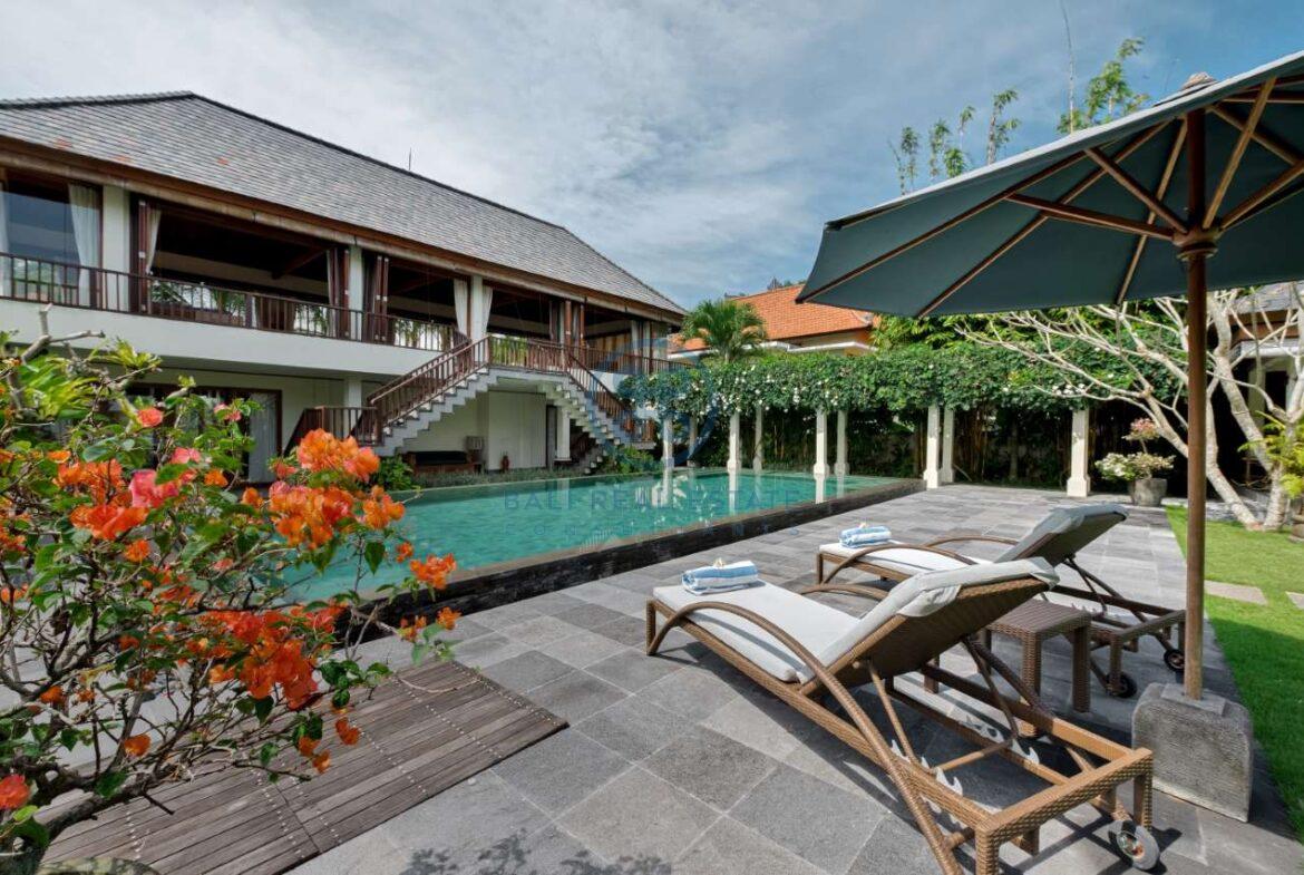 4 bedrooms villa mansion ricefield valley view ubud for sale rent 53