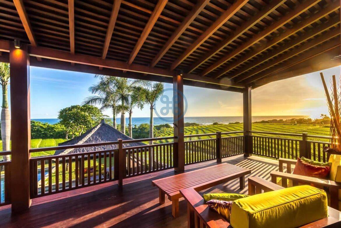 4 bedrooms villa ricefield ocean view beraban for sale rent 10 scaled