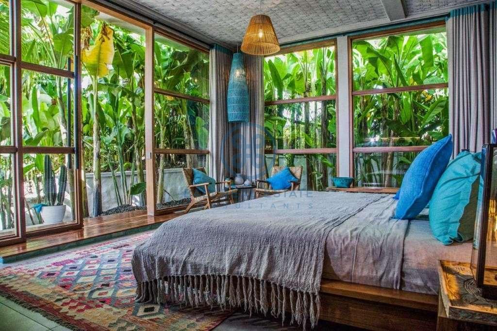 4 bedrooms villa ricefield view beraban for sale rent 85