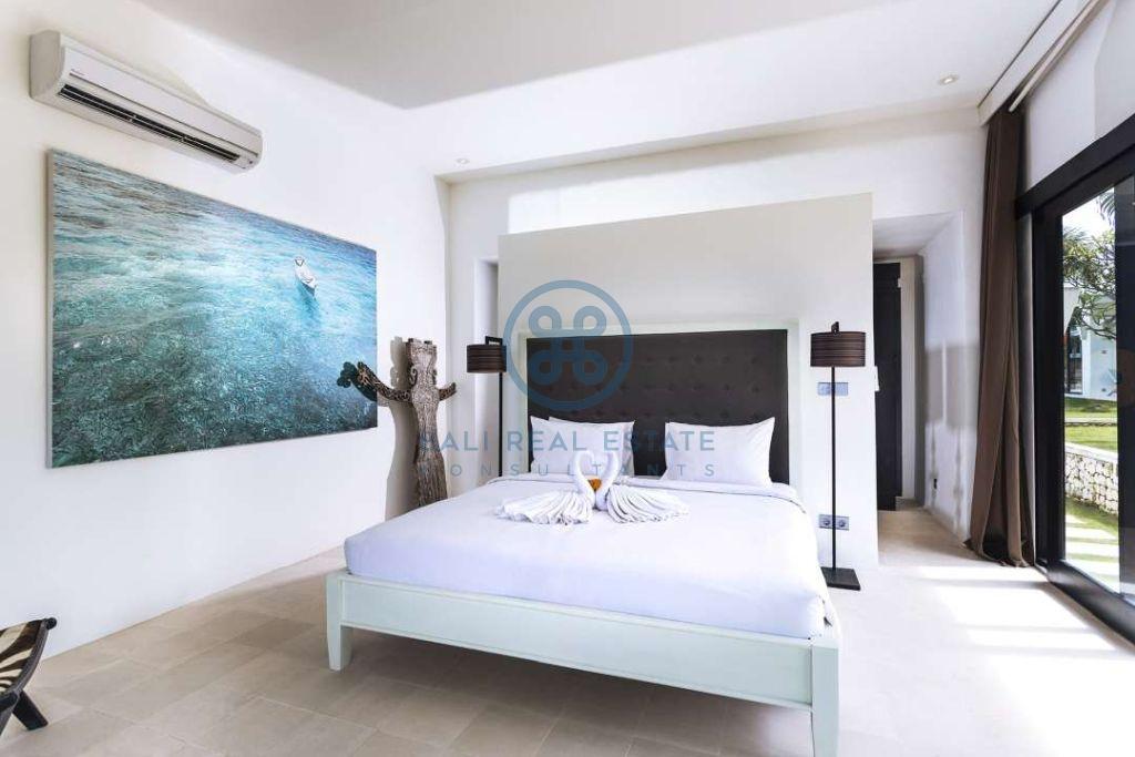 5 bedrooms contemporary seaside villa bali cemagi for sale rent 6