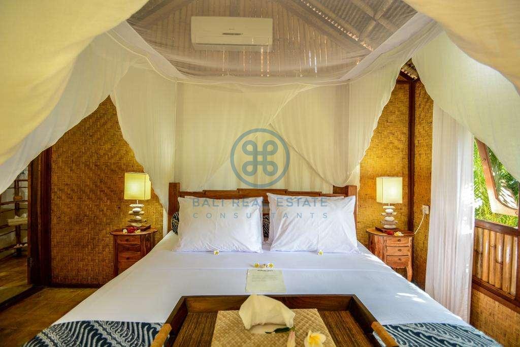 9 bedrooms boutique resort beach front bali karangasem for sale rent 5