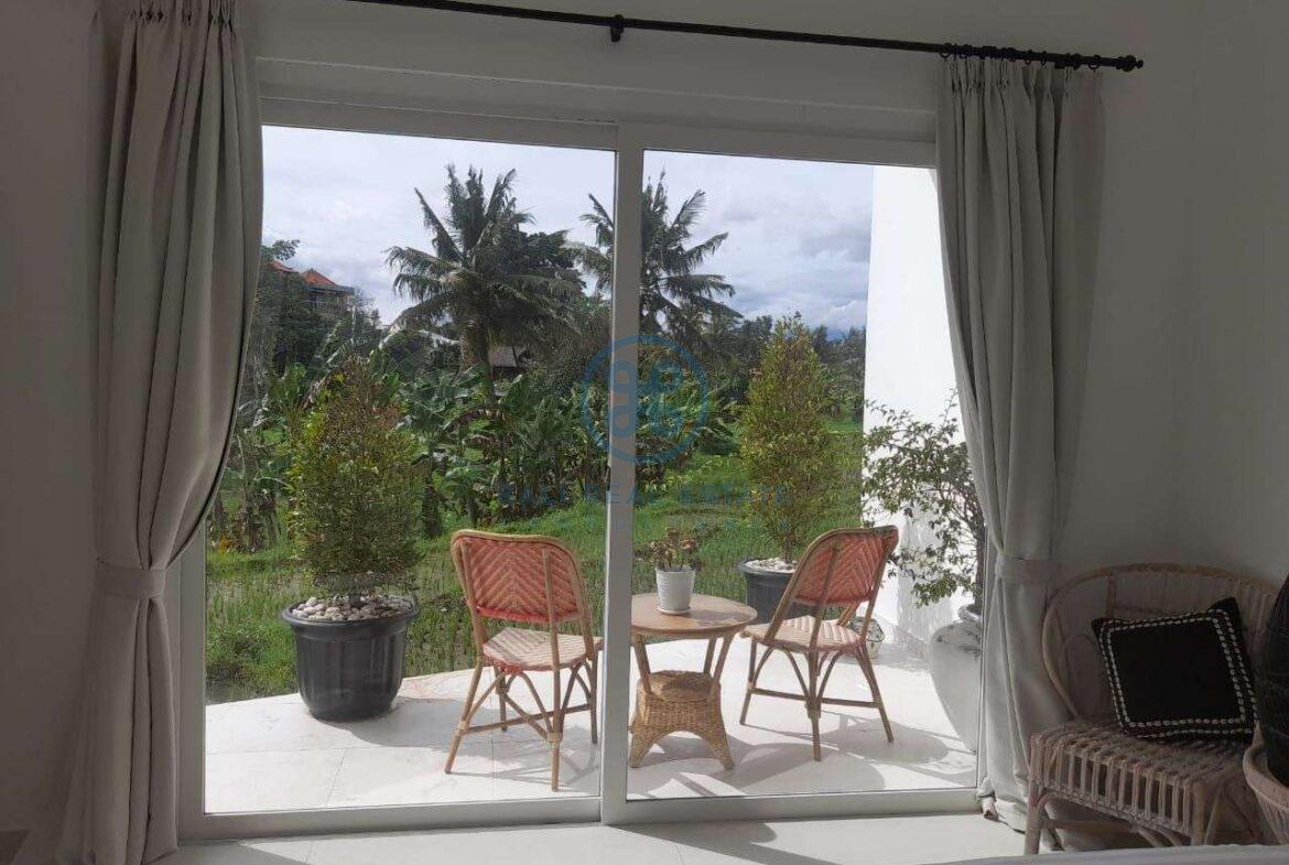 stylist 3 bedrooms villa ricefield view ubud for sale rent 22
