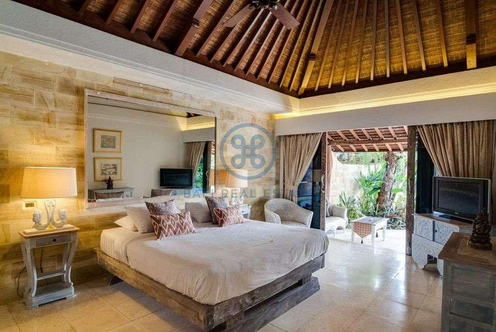 bedroom charming villa berawa for sale rent