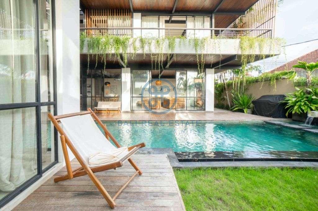 bedrooms villa with sunset view canggu berawa for sale rent