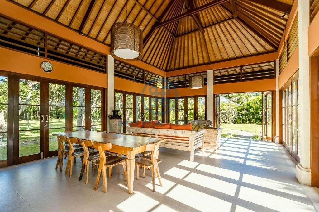 bedrooms villa sunset view canggu for sale rent