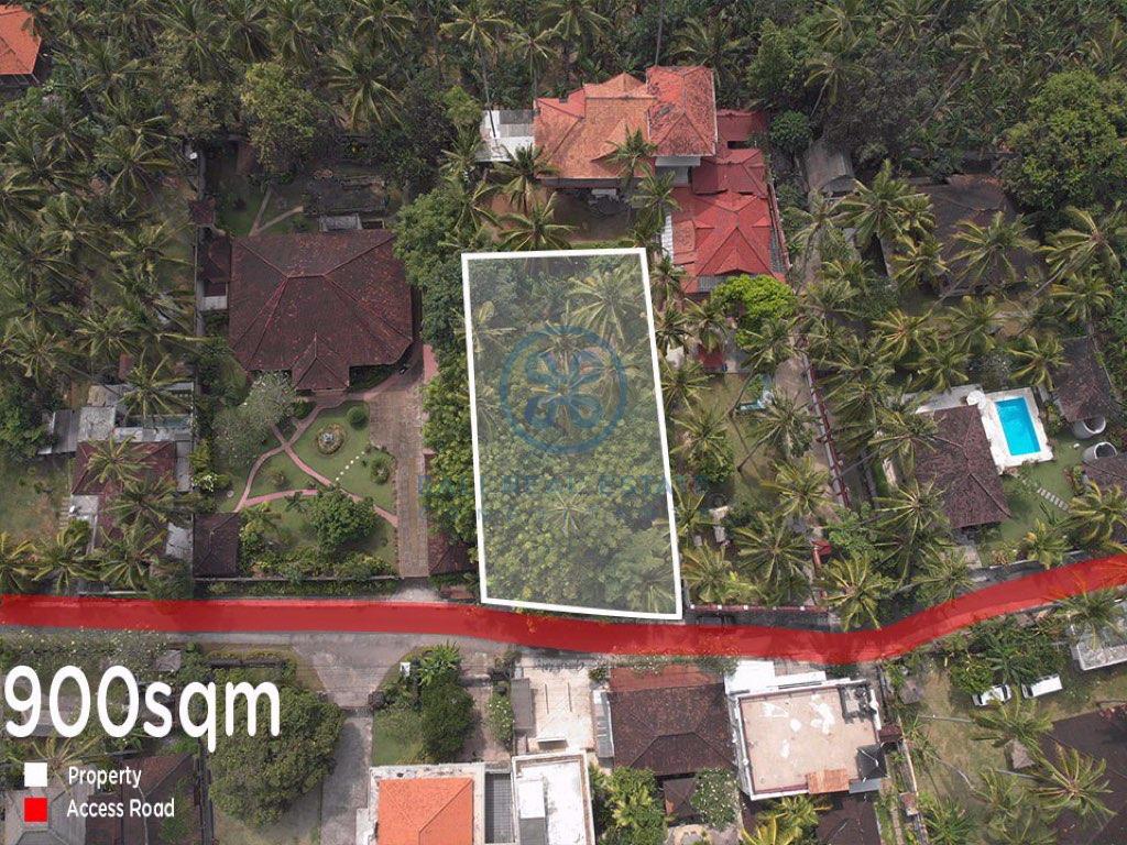 are leasehold land in candidasa for sale