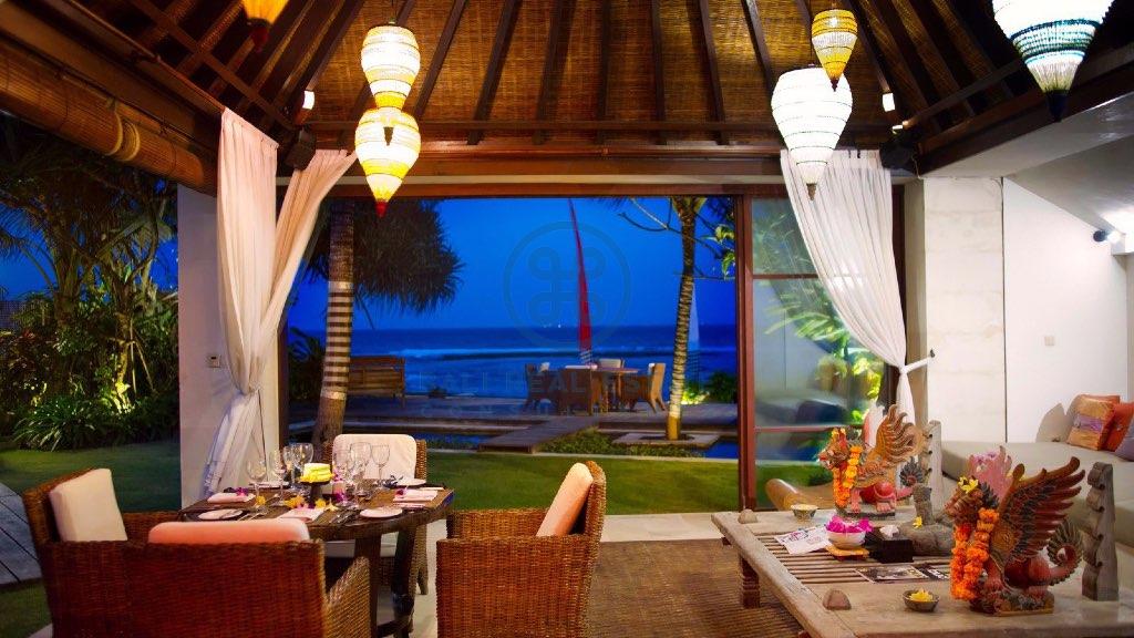 bedroom beachfront villa in ketewel for sale