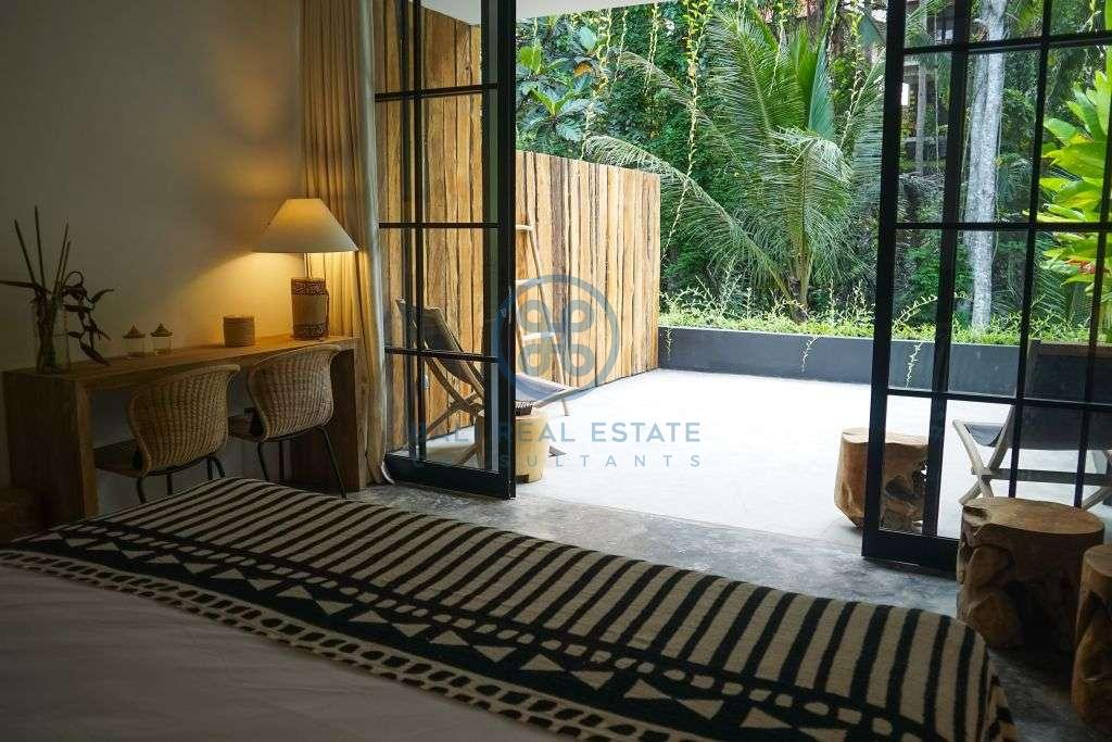 bedrooms villa Jungle view ubud for sale rent
