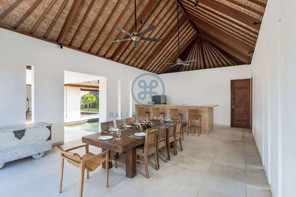 bedroom beachfront villa for sale in tabanan