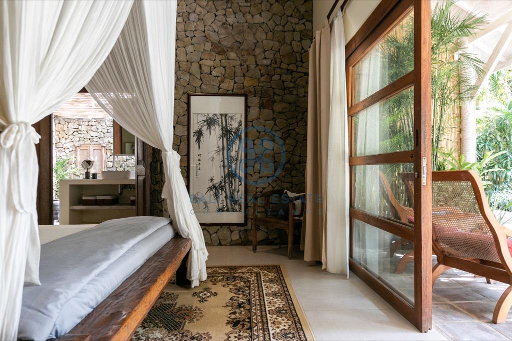 bedroom villa in umalas for sale